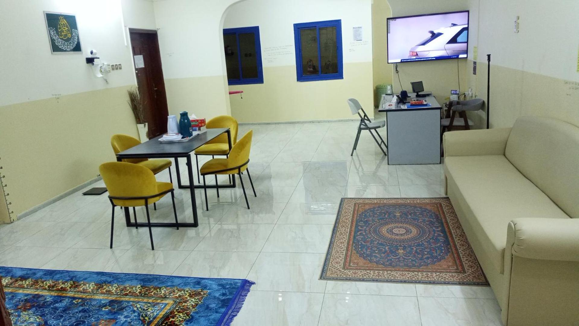 Salem House Hostel Низва Екстериор снимка