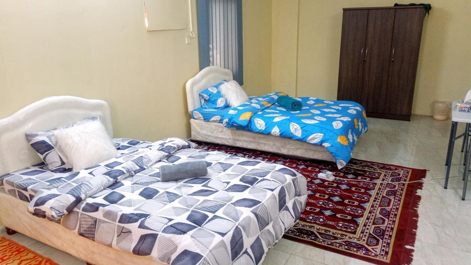 Salem House Hostel Низва Екстериор снимка