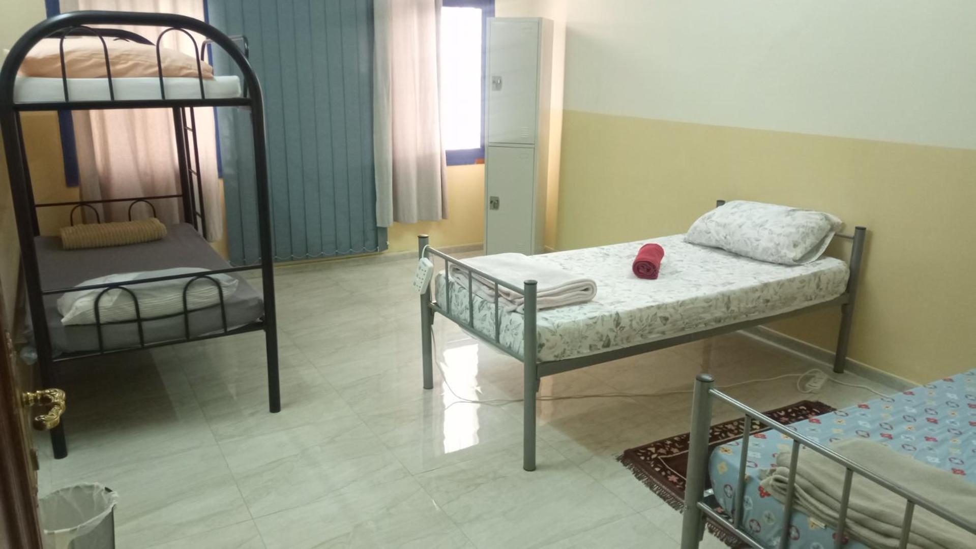 Salem House Hostel Низва Екстериор снимка